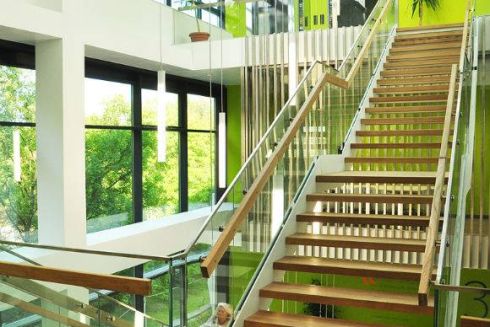 Як виглядає сучасна бібліотека УКУ у Львові