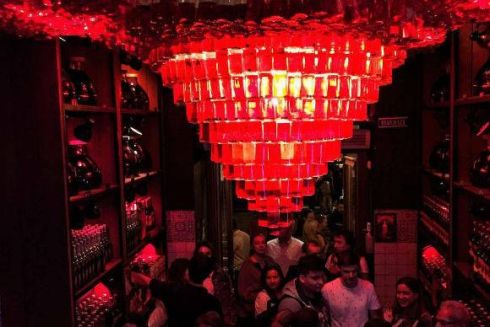 На Крещатике открыли львовский винный бар “П’яна вишня”