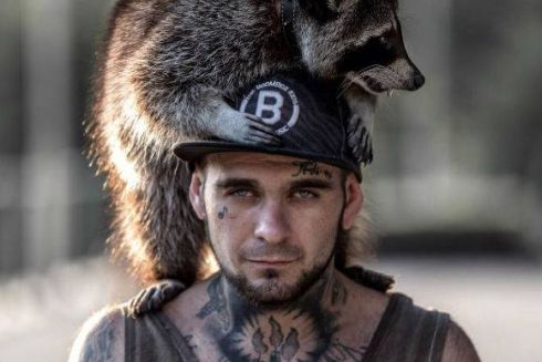 Огромная лягушка, енот, хорек и богомолы — киевляне о своих необычных домашних питомцах