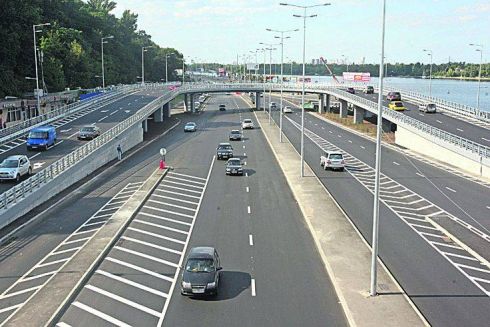 З березня в Україні введуть автофіксації порушень на дорогах