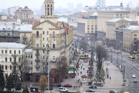 На Крещатике открыли первый центр для записи резервистов в терроборону Киева