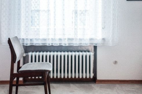 В 144 домах Киева до сих пор нет отопления: список Пунктов Несокрушимости, где можно согреться