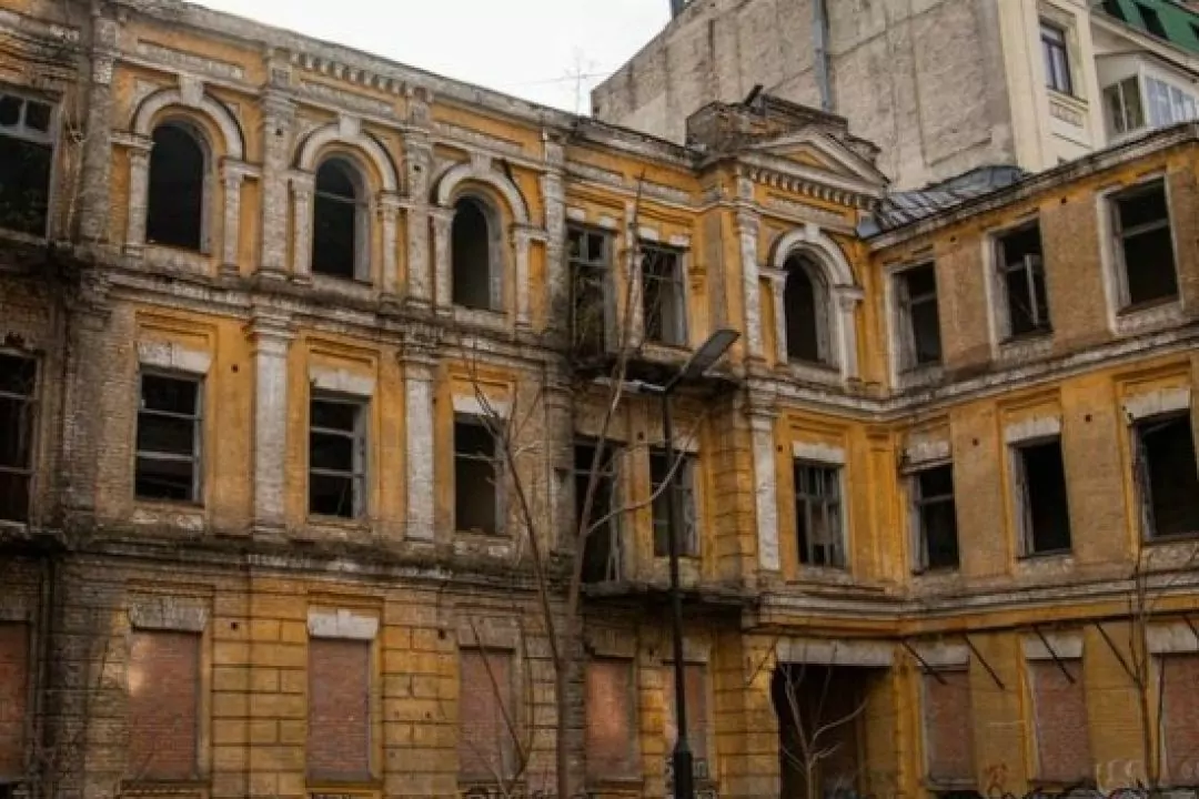 Суд зобов&rsquo;язав Міноборони відреставрувати будинок авіаконструктора Ігоря Сікорського