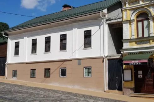 На Андріївському узвозі здають в оренду 200-річну історичну будівлю