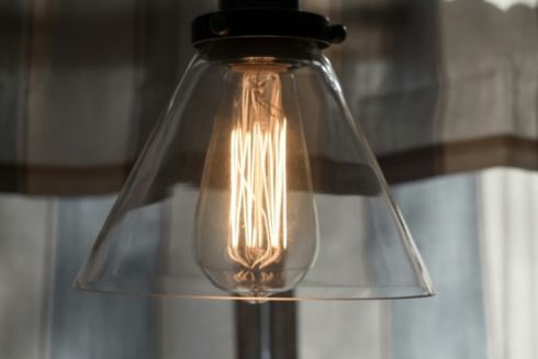 5 доступних девайсів, які спростять життя під час відключень світла