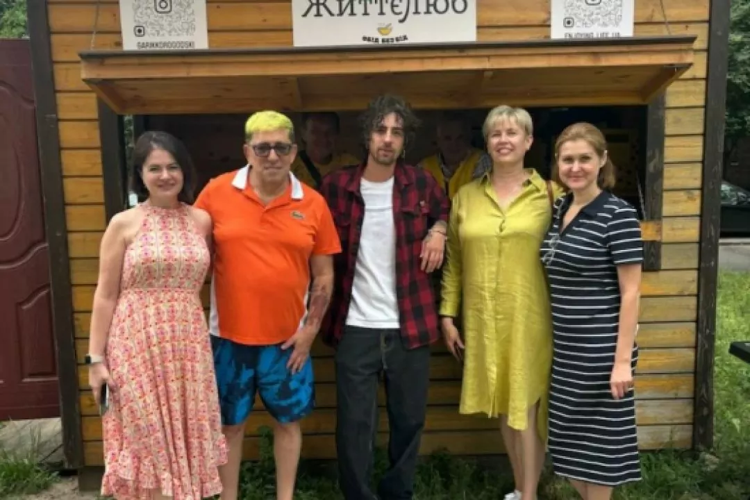 "Життєлюб" відкрив у Києві девʼятий будиночок з гарячими обідами для літніх людей
