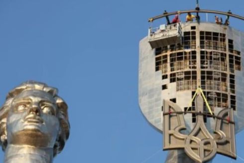 Герб до &ldquo;Батьківщини-матері&rdquo; приварили без узгодження з Інститутом Патона. Чому це небезпечно