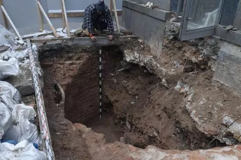 Біля Софії Київської знайшли залишки башти ХVІІІ століття