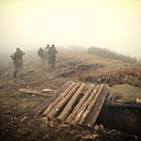 «Життя на межі»: документальний фільм про російсько-українську війну виходить у прокат