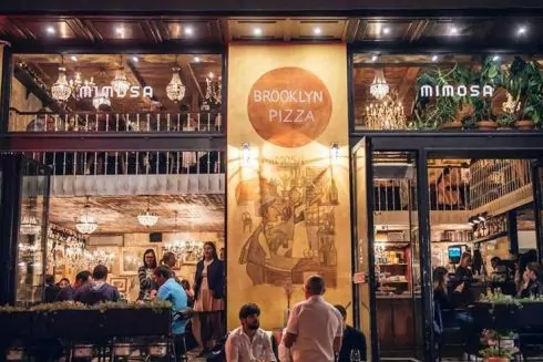 На Бессарабке сгорела пиццерия Mimosa Brooklyn Pizza