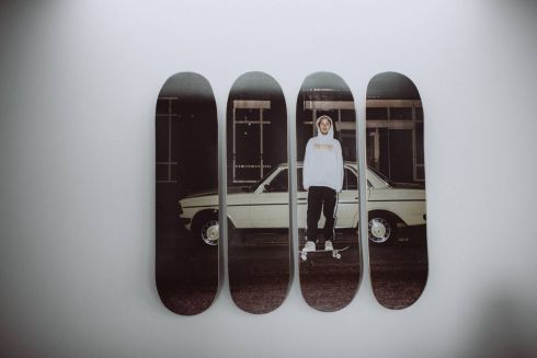 Фото українців виставлять на аукціон для підтримки підлітків із синдромом Дауна