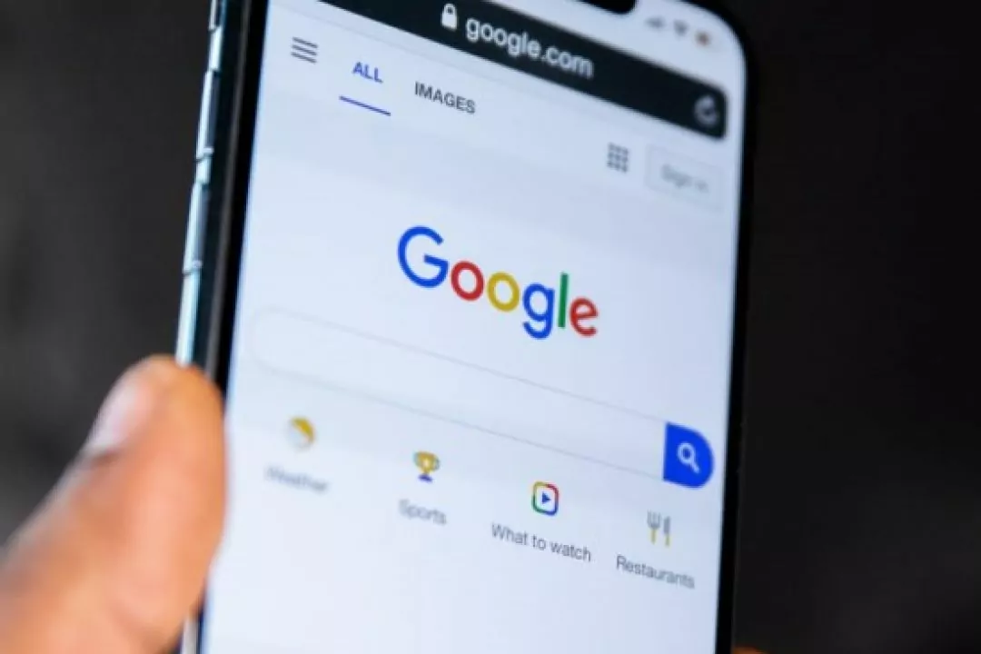 Google Україна та Мінцифри запускають безоплатний курс про штучний інтелект: як записатися