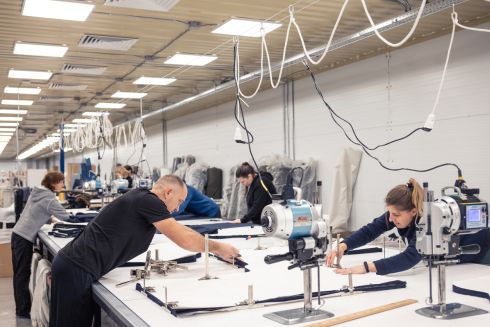 В Україні створили мілітарі-бренд одягу: тепер його носять Зеленський і Залужний