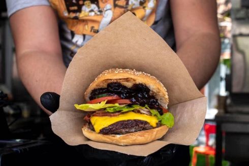 Furgoneta відкриває заклад на Майдані