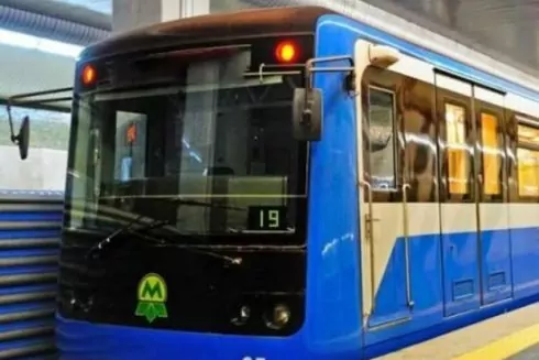 Київське метро закупить 50 нових вагонів з наскрізним проходом