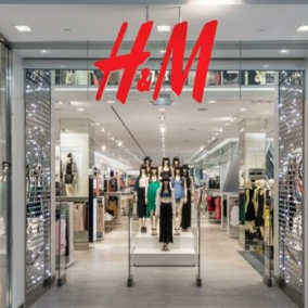 Во Львове возобновил работу магазин H&M
