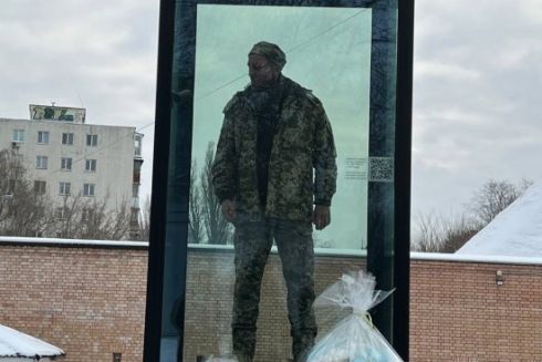 В Киеве установили памятник Герою Украины Александру Мациевскому