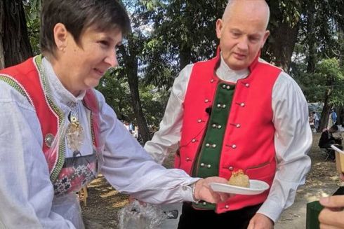 Самогон, норвежцы и чернила каракатицы: как прошел День деруна в Коростене