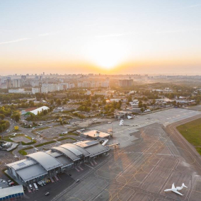 Аэропорт «Киев» возобновил работу