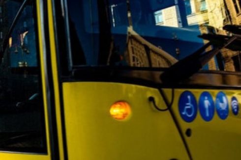 От «Лыбидской» к «Демеевской» начал курсировать временный автобус: схема движения