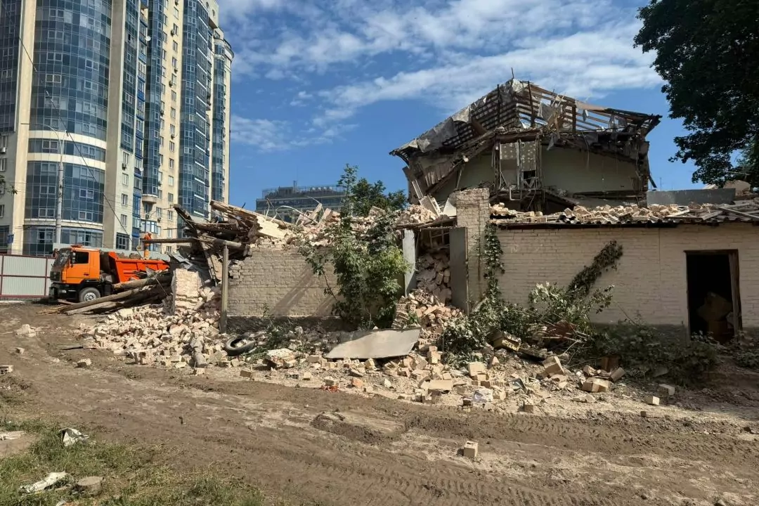 У Києві намагаються відновити незаконний демонтаж історичної будівлі на Печерську