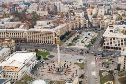 На алеї Героїв Небесної Сотні відкриють виставку про Революцію Гідності