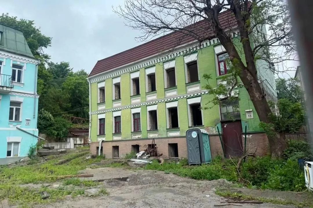 Київська прокуратура арештувала дві останні будівлі садиби Носача &mdash; на їхньому місці планують звести ТРЦ