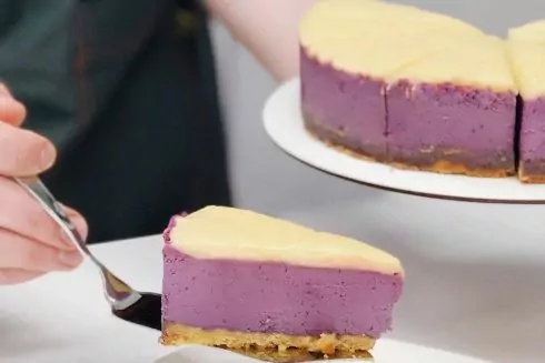 На Печерске открыли семейное кафе Chris Cake Cafe