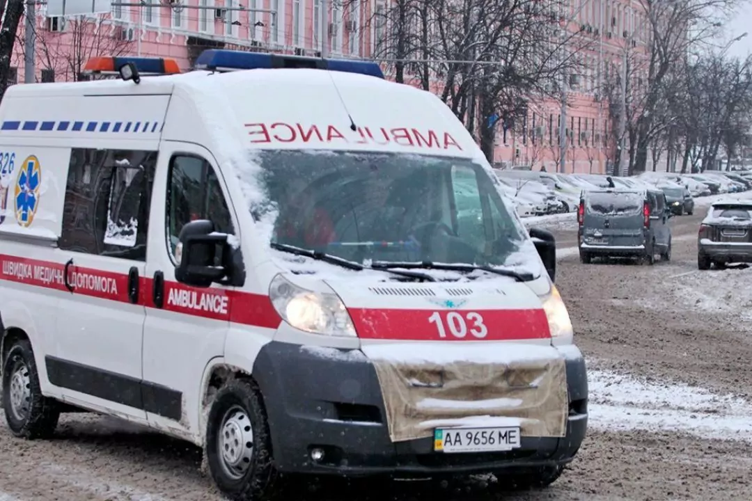 Як викликати &laquo;швидку&raquo;, якщо номер 103 недоступний