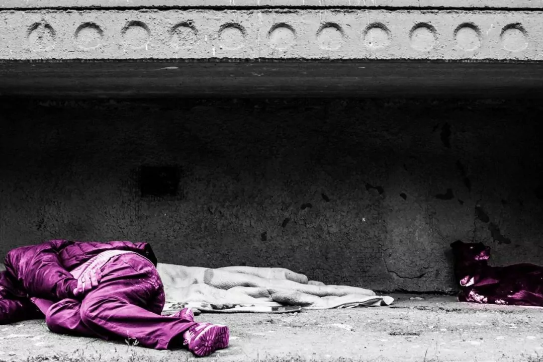 Для асоціацій і спогадів: у барі &laquo;Окно&raquo; відкриється фотовиставка у стилі сюрреалізму