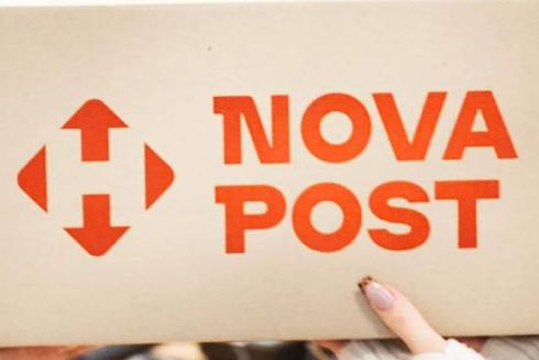 «Нова пошта» змінює назву на NOVA — навіщо вони це зробили?