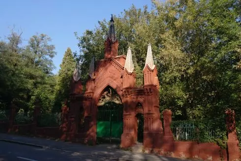 У КМДА пояснили демонтаж огорожі Байкового кладовища, на ремонт якої виділили 46,5 мільйона гривень