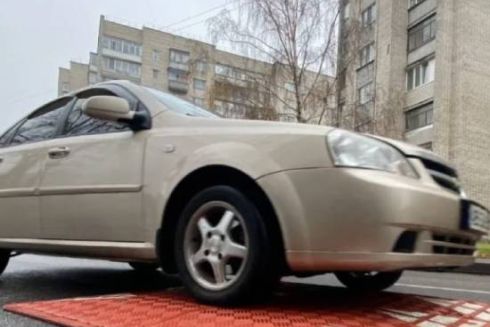 У Вінниці облаштували &ldquo;берлінські подушки&rdquo; на ще одному пішохідному переході