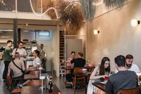 Які мережі ресторанів відкрили найбільше закладів за 2024 рік — дослідження Poster