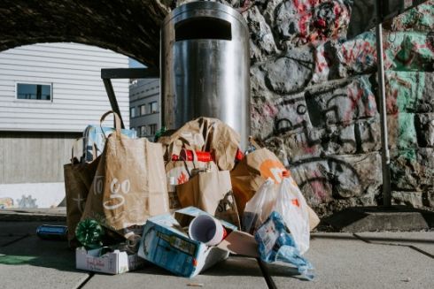 Куди здати сміття на переробку в Києві: 8 перевірених сервісів