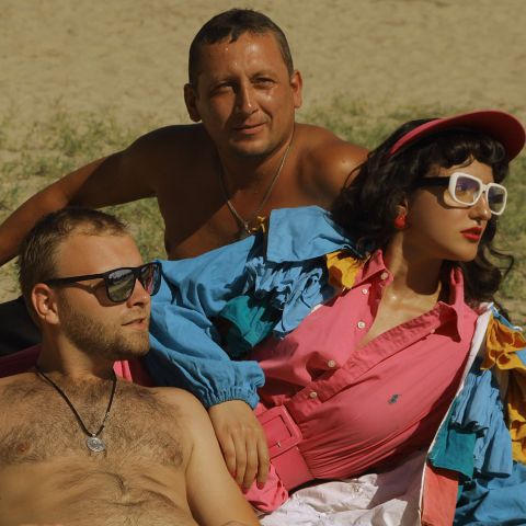 &laquo;Стороннім вхід дозволено&raquo;: як Віка Темнова перетворює перехожих на героїв фешн-зйомки