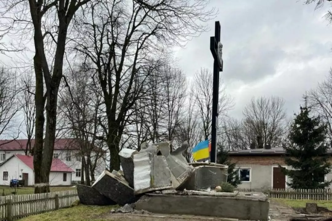 У Львівській області демонтували всі комуністичні пам&rsquo;ятки