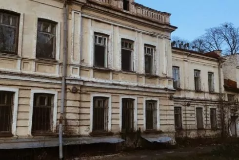 Київрада підтримала передачу під забудову будинку 1881 року на Франка. Там хочуть звести паркінг