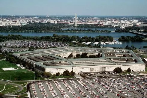 Пентагон веде переговори із розробниками ШІ для використання нейромереж у засекречених системах