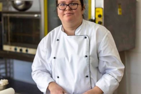 "Мы – разные, но все равные": Кафе и пекарни, где работают люди с ментальной инвалидностью