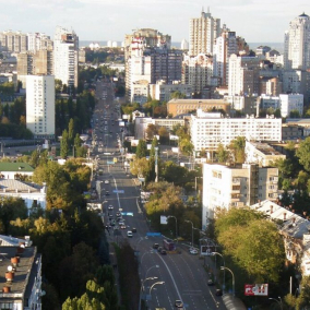 В Киеве предлагается переименовать Воздухофлотский проспект. Горожане против такого решения
