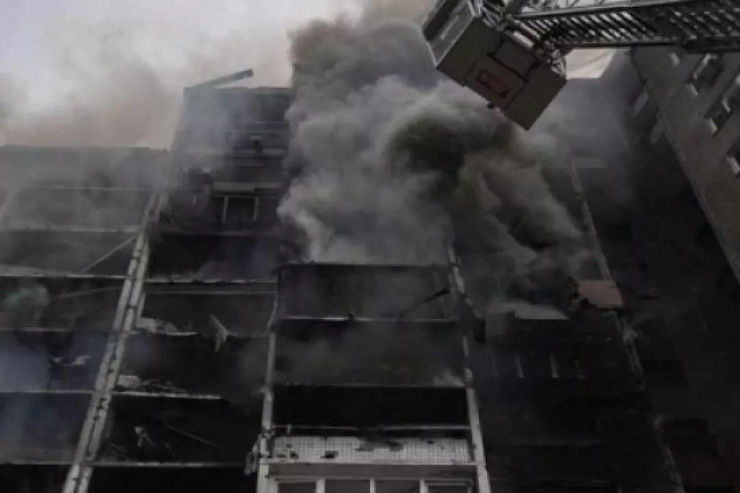 Київ повністю відновить будинки, які постраждали через ракетну атаку 7 лютого