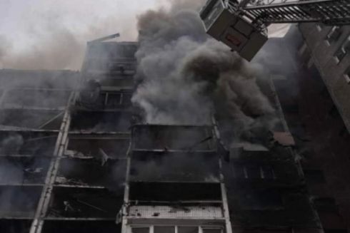 Київ повністю відновить будинки, які постраждали через ракетну атаку 7 лютого