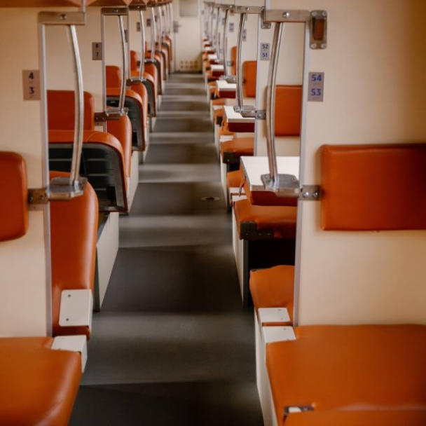 “Укрзалізниця” модернізувала ще 3 плацкартні вагони: як саме