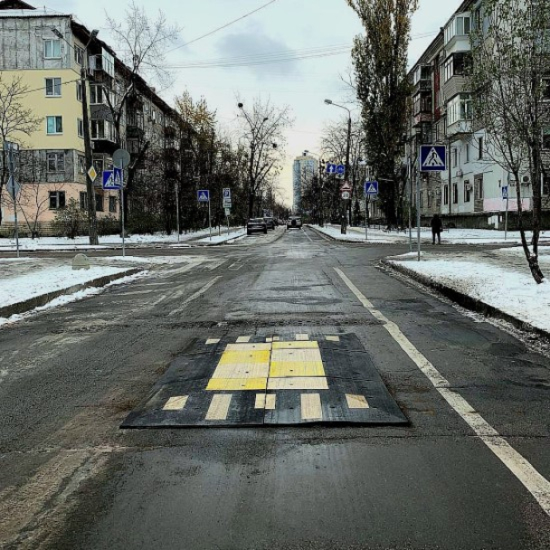 У Києві встановили першу «берлінську подушку»