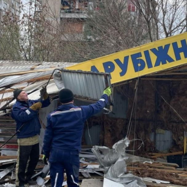 Як у Києві демонтують МАФи і хто має прибирати після — пояснення від “Київблагоустрою”