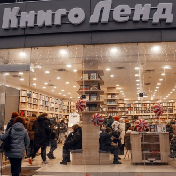 У Харкові відкрили книгарню «Книголенд» із кав’ярнею і простором для літературних подій