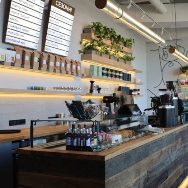 Возле «Олимпийского» открыли кофейню Idealist. Это одиннадцатое заведение сети