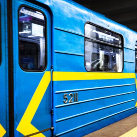 Стало відомо, скільки пасажирів втратило метро через закриття перегону на «Деміївській»