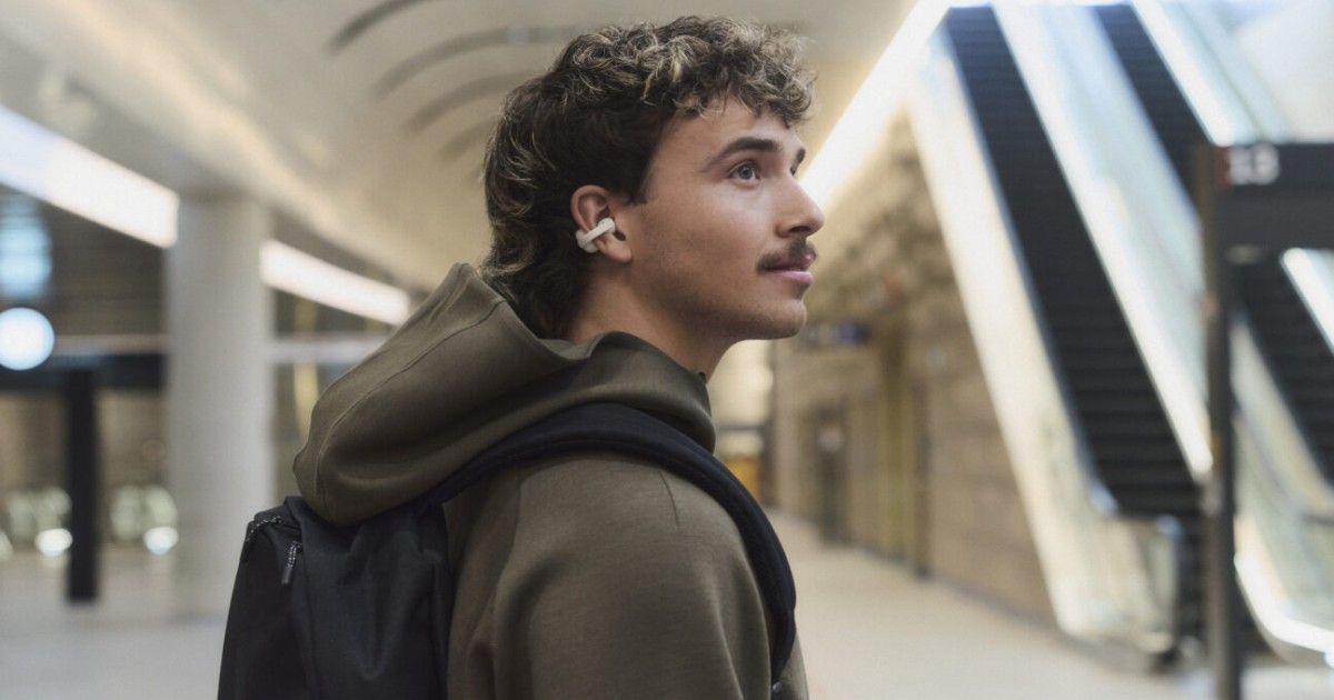 Sony випустила навушники, що кріпляться до вуха як кліпси